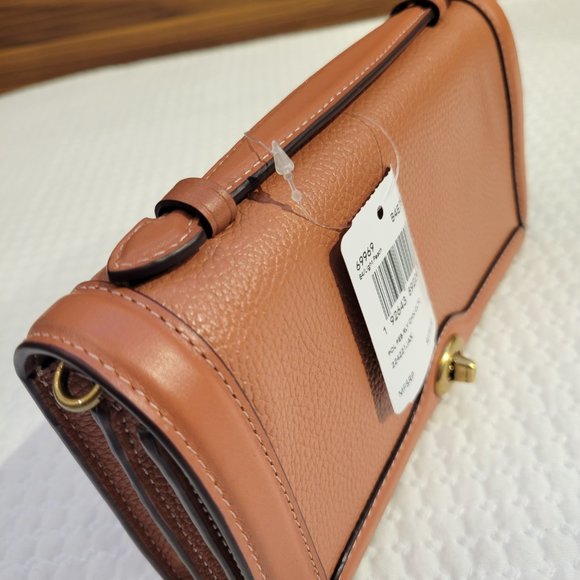 Coach Riley Chain Clutch - Picture 9 of 16